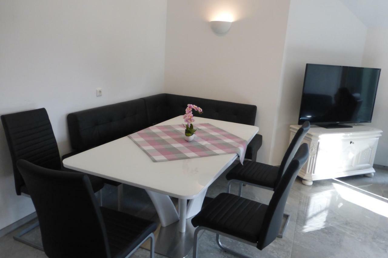 Ferienwohnung Am Groelisbach Roetgen Extérieur photo